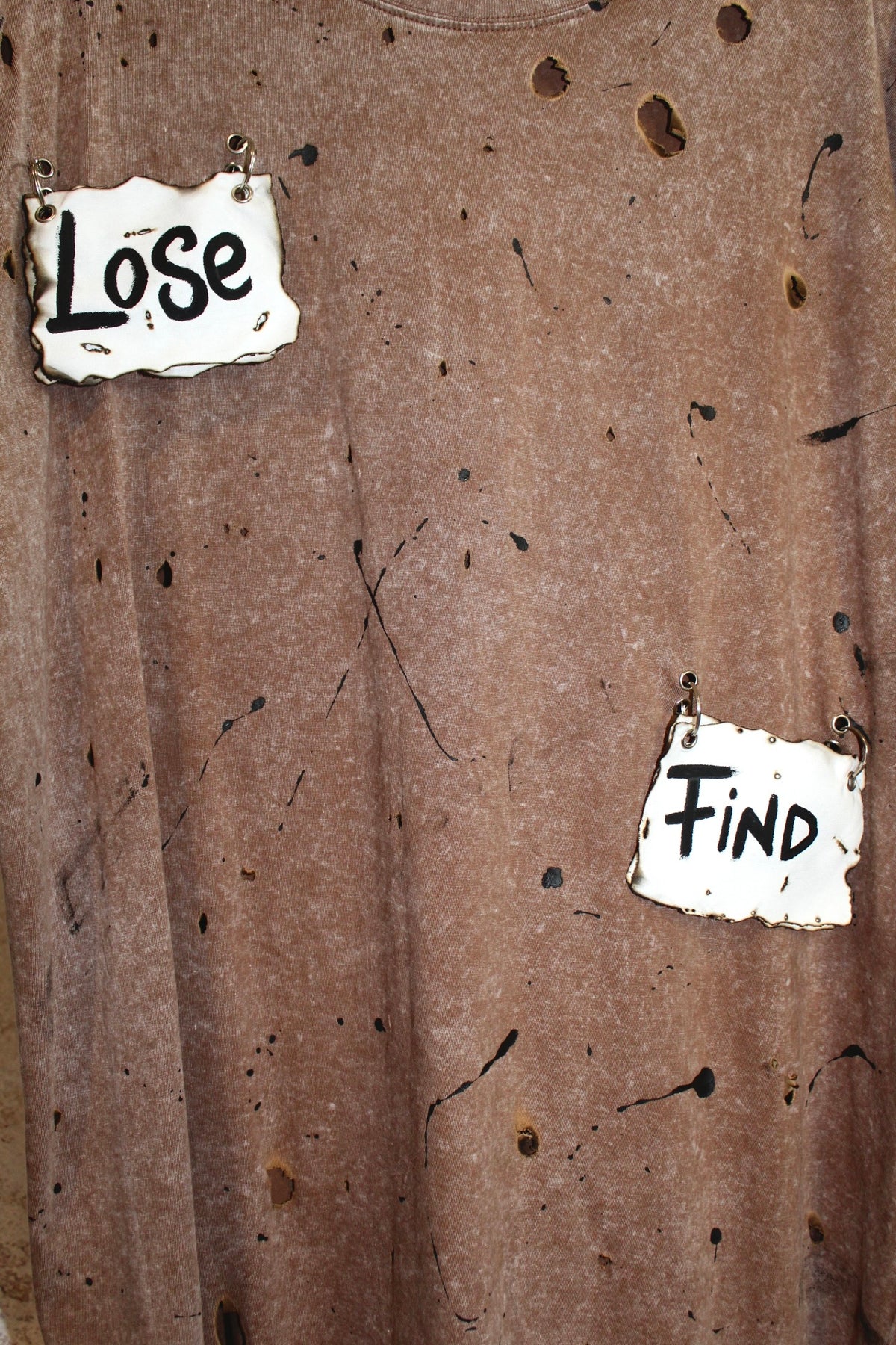 Lose & find T-shirt